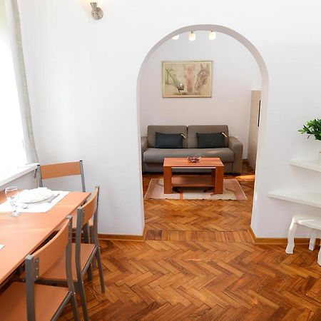 Central Spot Apartments بلغراد المظهر الخارجي الصورة